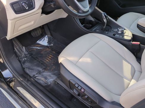 Certified 2021 BMW X1 xDrive28i w/ Convenience Package image 17