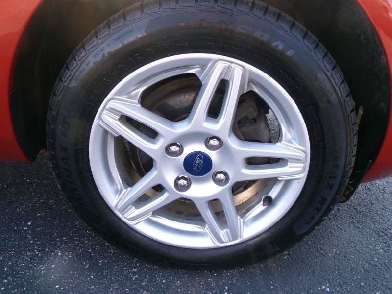 Used 2019 Ford Fiesta SE w/ Cold Weather Package FWD image 11