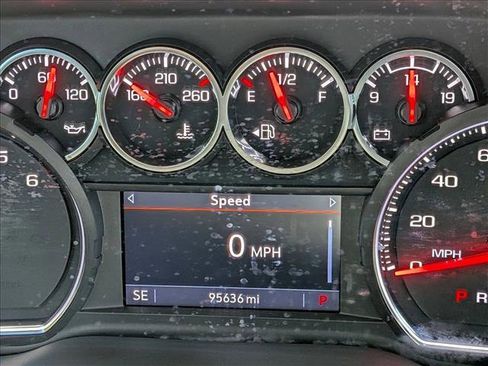 Used 2022 Chevrolet Silverado 1500 RST image 5