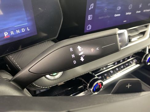 New 2026 Chevrolet Equinox LT w/ Convenience Package II image 17