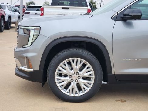 New 2026 GMC Acadia Elevation w/ Elevation Premium Package FWD image 9