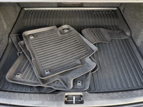 Used 2020 Volvo S60 T6 Momentum w/ Protection Package Premier image 6