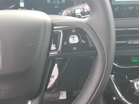 New 2026 Lincoln Corsair Premiere image 18