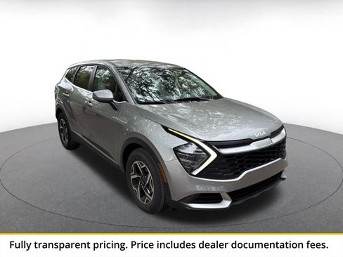 Used 2025 Kia Sportage LX FWD image 1