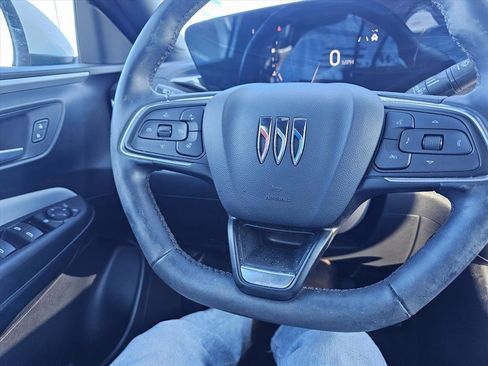 Used 2024 Buick Envista Preferred w/ Convenience I Package image 16