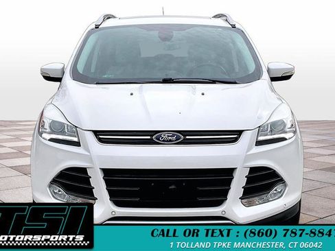Used 2015 Ford Escape Titanium w/ Equipment Group 301A AWD/4WD image 3