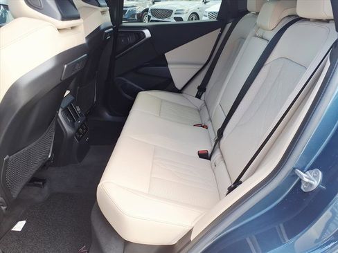 Used 2025 BMW X3 M50 w/ Premium Package image 17