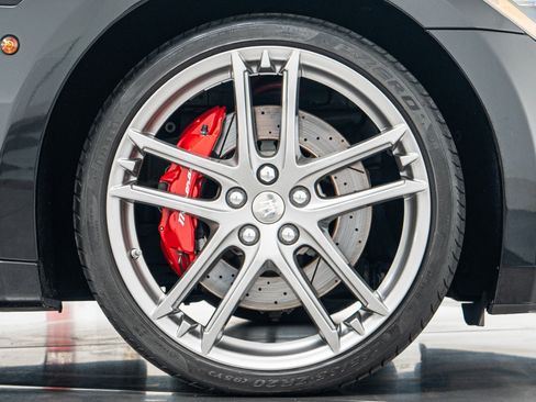 Used 2014 Maserati GranTurismo Convertible RWD image 46