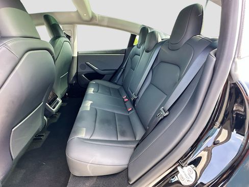 Used 2025 Tesla Model 3 Long Range RWD image 24