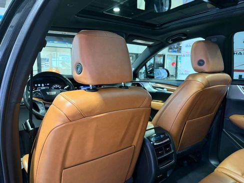 Used 2022 Cadillac XT5 Premium Luxury w/ Technology Package image 33