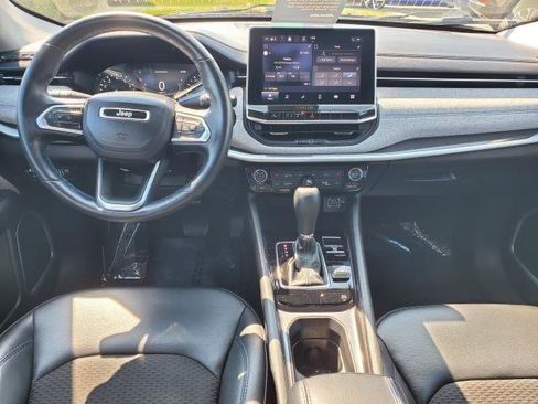 Used 2022 Jeep Compass Latitude w/ Convenience Group AWD/4WD image 22