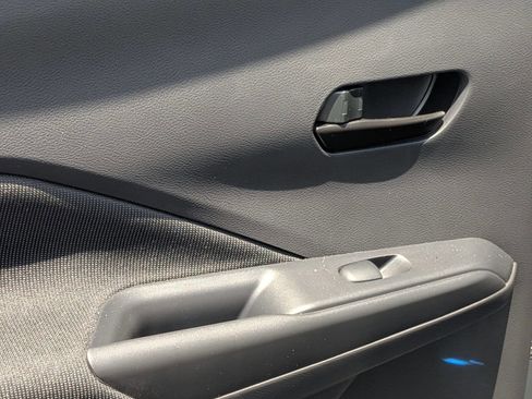 New 2025 Nissan Kicks Play S FWD image 27