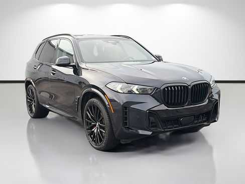 Used 2024 BMW X5 sDrive40i w/ M Sport Package RWD image 1