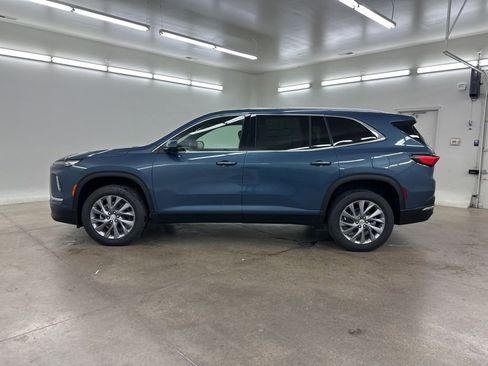 New 2026 Buick Enclave Preferred AWD/4WD image 6