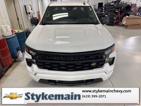 Used 2023 Chevrolet Silverado 1500 Custom image 30