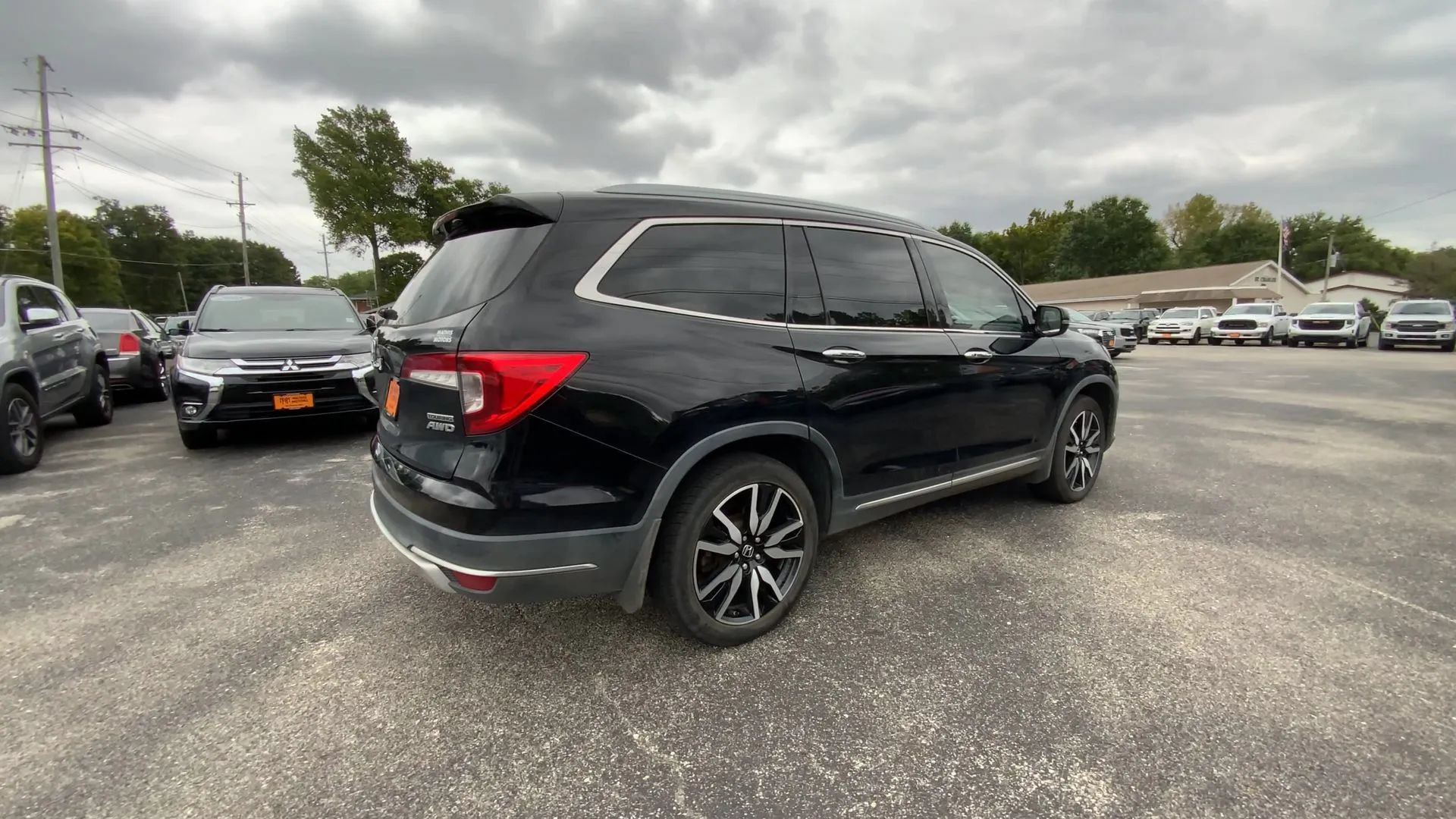 Used 2021 Honda Pilot Touring image 8