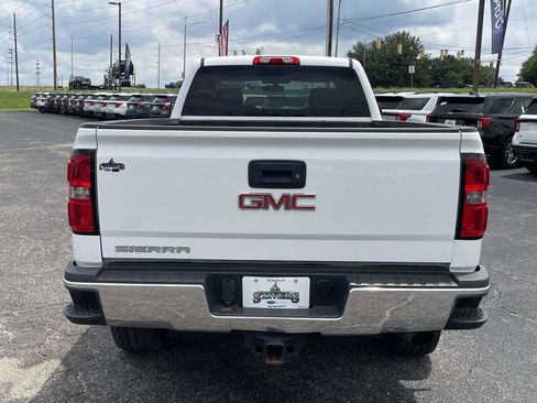 Used 2015 GMC Sierra 2500 2WD Double Cab w/ Sierra Convenience Package image 4