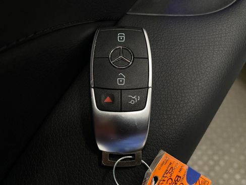 Certified 2026 Mercedes-Benz GLE 350 4MATIC image 35