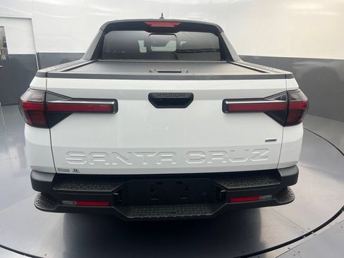 Certified 2025 Hyundai Santa Cruz SEL AWD/4WD image 4