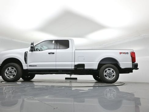 New 2026 Ford F350 XLT w/ FX4 Off-Road Package image 47