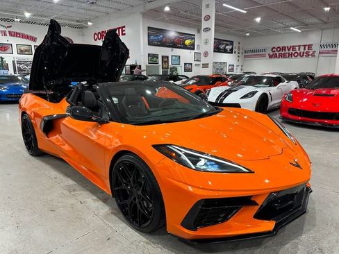 Used 2023 Chevrolet Corvette Stingray Premium Conv w/ Battery Protection Package RWD image 24