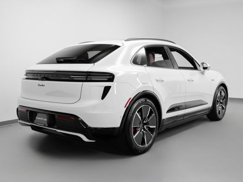 New 2025 Porsche Macan Turbo Electric image 12