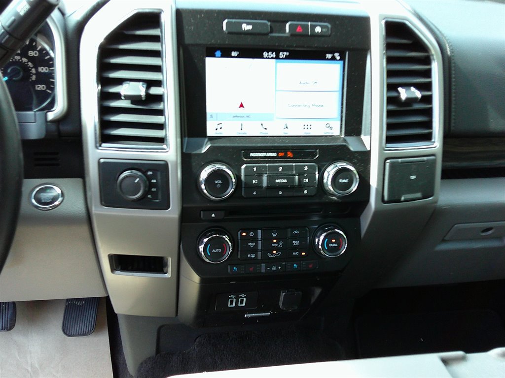 Used 2018 Ford F150 Lariat AWD/4WD image 15