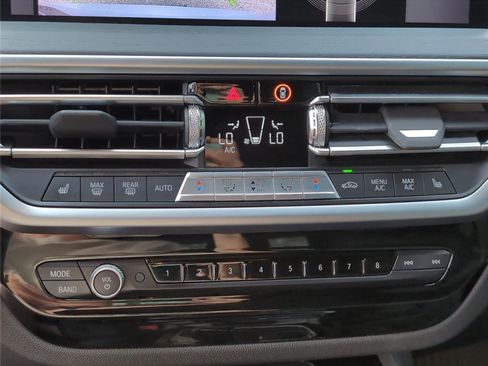 Used 2022 BMW X3 sDrive30i w/ M Sport Package 2 image 16