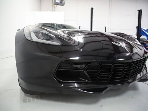 Used 2016 Chevrolet Corvette Stingray Coupe w/ 2LT Preferred Equipment Group RWD image 12