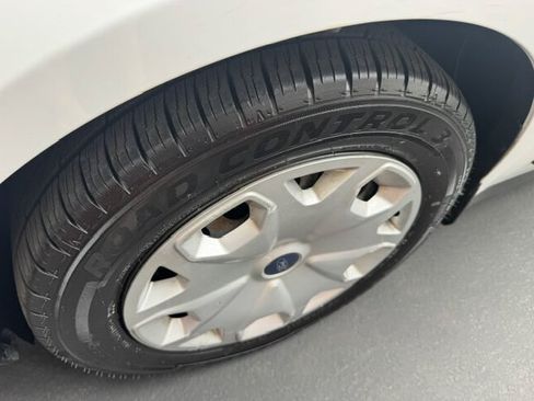 Used 2017 Ford Transit Connect XL FWD image 22