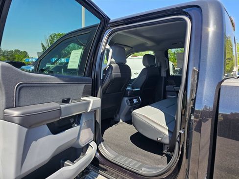 New 2026 Ford F150 Lariat w/ Equipment Group 501A Mid AWD/4WD image 11