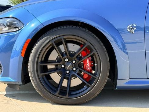 Used 2021 Dodge Charger SRT Hellcat w/ Harman/Kardon Audio Group RWD image 9