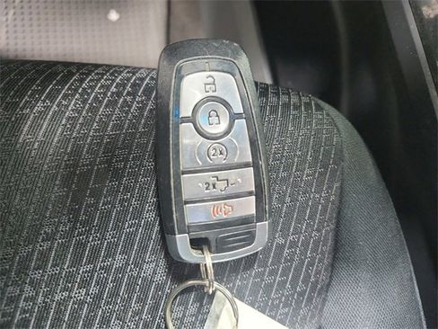 Used 2022 Ford F150 XLT w/ Equipment Group 302A High image 31