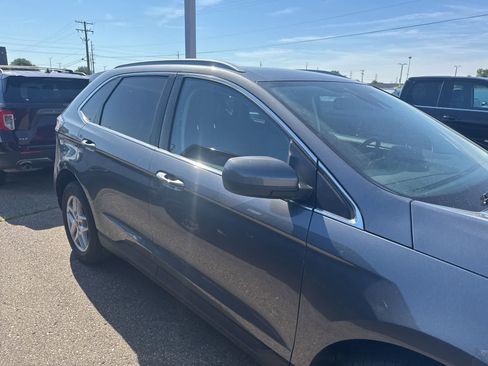 Used 2024 Ford Edge SEL w/ Convenience Package AWD/4WD image 6