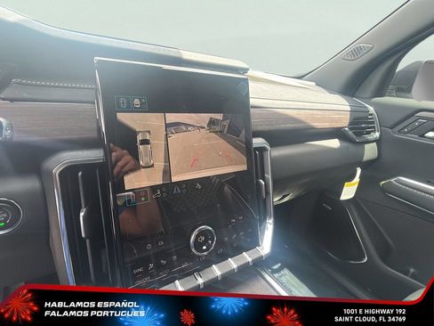 New 2026 GMC Acadia Denali w/ Super Cruise Package FWD image 20