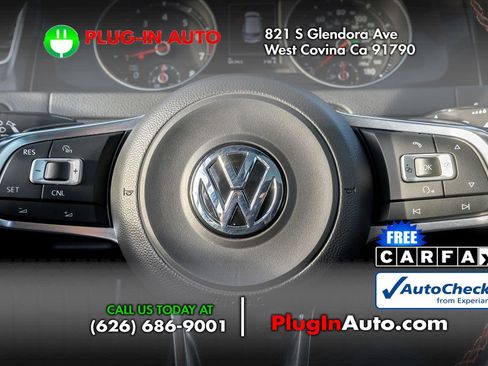 Used 2016 Volkswagen GTI Autobahn w/ Lighting Package (SEL) image 20