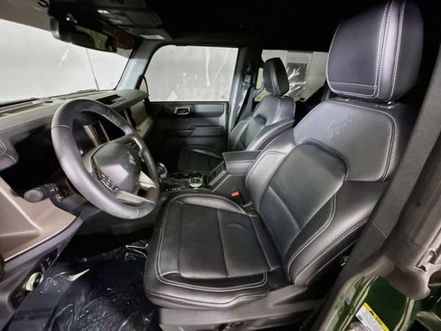 Used 2025 Ford Bronco Outer Banks AWD/4WD image 21