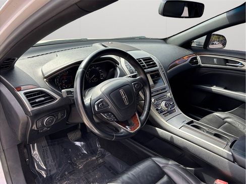 Used 2018 Lincoln MKZ Select w/ Select Plus Package image 6