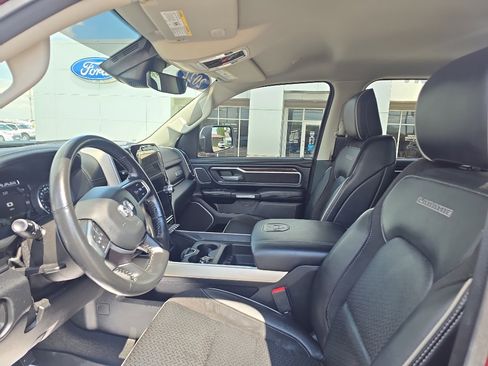 Used 2022 RAM 1500 Laramie AWD/4WD image 15
