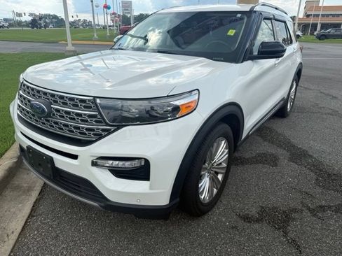 Used 2021 Ford Explorer Limited w/ Equipment Group 301A RWD image 1