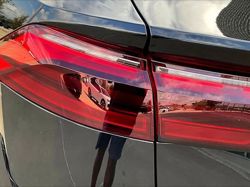 New 2026 Audi Q8 Premium Plus image 14