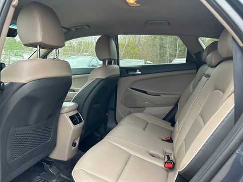 Used 2019 Hyundai Tucson Limited AWD/4WD image 23
