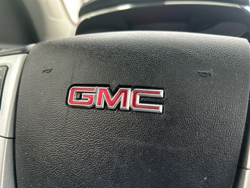 Used 2015 GMC Terrain SLT w/ Chrome Edition image 18