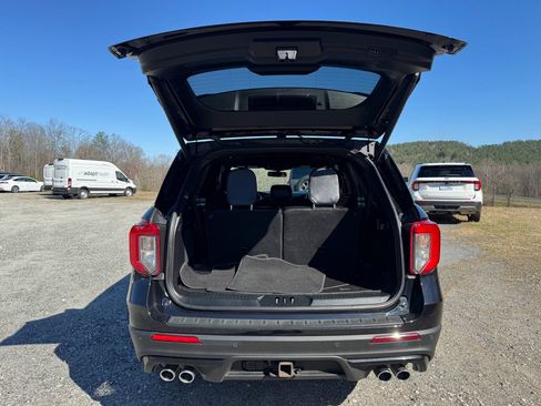 Used 2021 Ford Explorer ST w/ Equipment Group 401A image 7