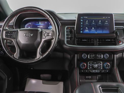 Used 2024 Chevrolet Suburban RST w/ Luxury Package AWD/4WD image 18