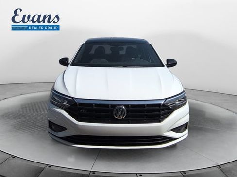 Used 2019 Volkswagen Jetta R-Line FWD image 11