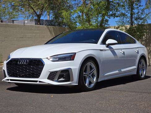 Used 2022 Audi A5 2.0T Premium w/ Convenience Package AWD/4WD image 5