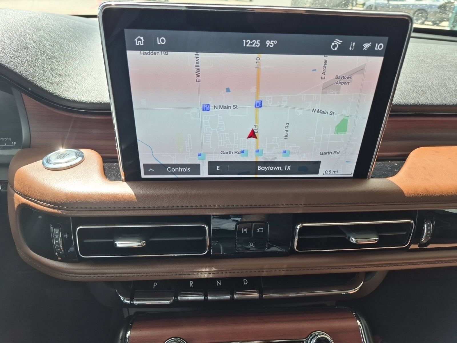 Used 2023 Lincoln Aviator Reserve w/ Elements Package Plus RWD image 18