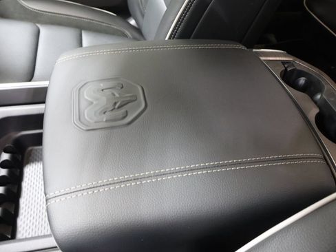 New 2026 RAM 1500 Laramie AWD/4WD image 23