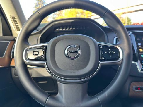 Used 2025 Volvo XC90 B5 Plus w/ Protection Package Premier image 25